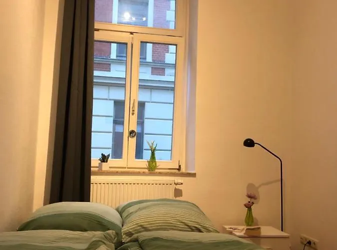 Am Schelfmarkt * 什未林